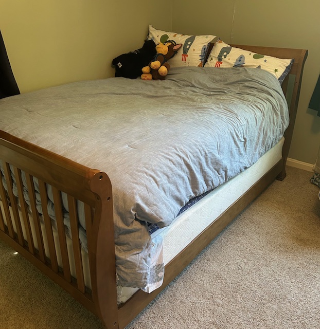 Chores for Kindergarteners make bed