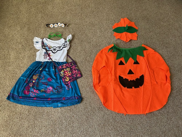 Halloween traditions costumes