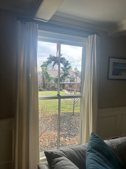 Small changes - open curtains