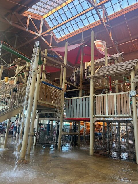 Great Wolf Lodge Sandusky water structure