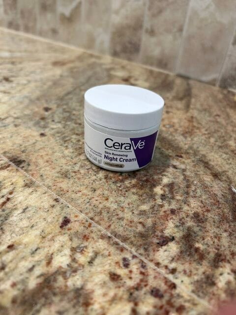 Products for sensitive skin - night cream
