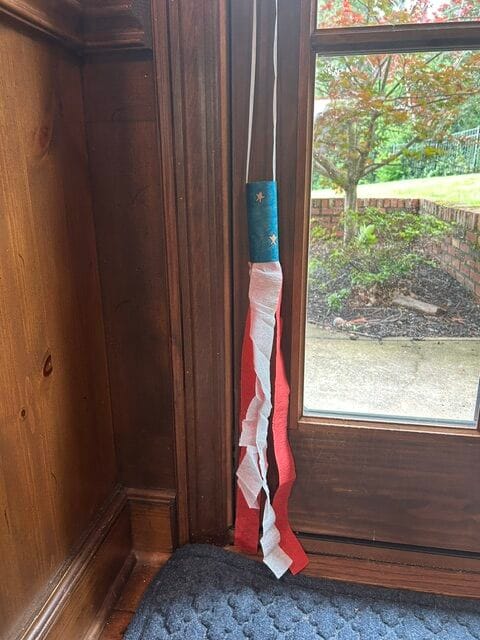 Celebrate the 4th of July with Little Kids - windsock